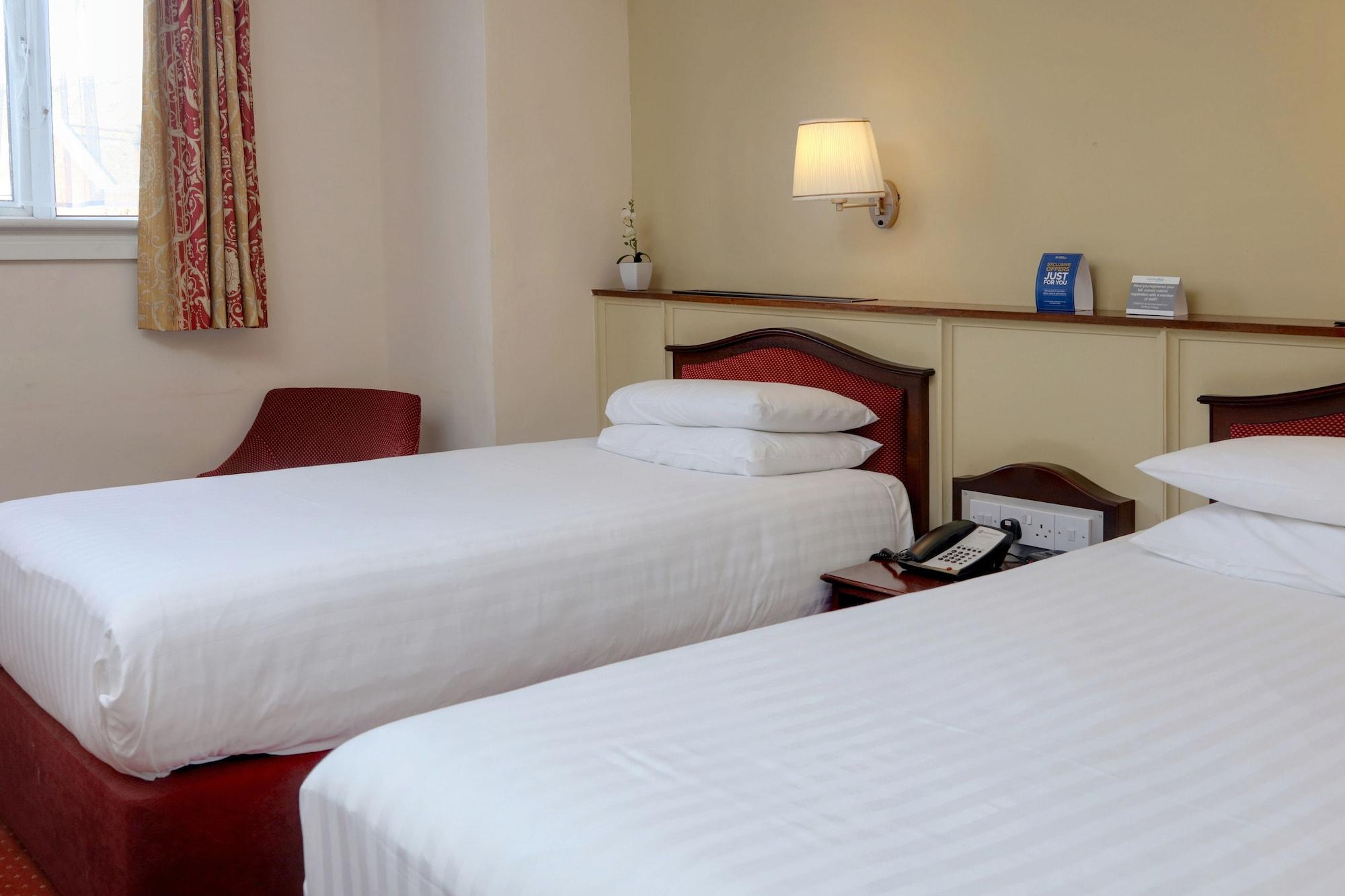 Crewe Arms Hotel Buitenkant foto
