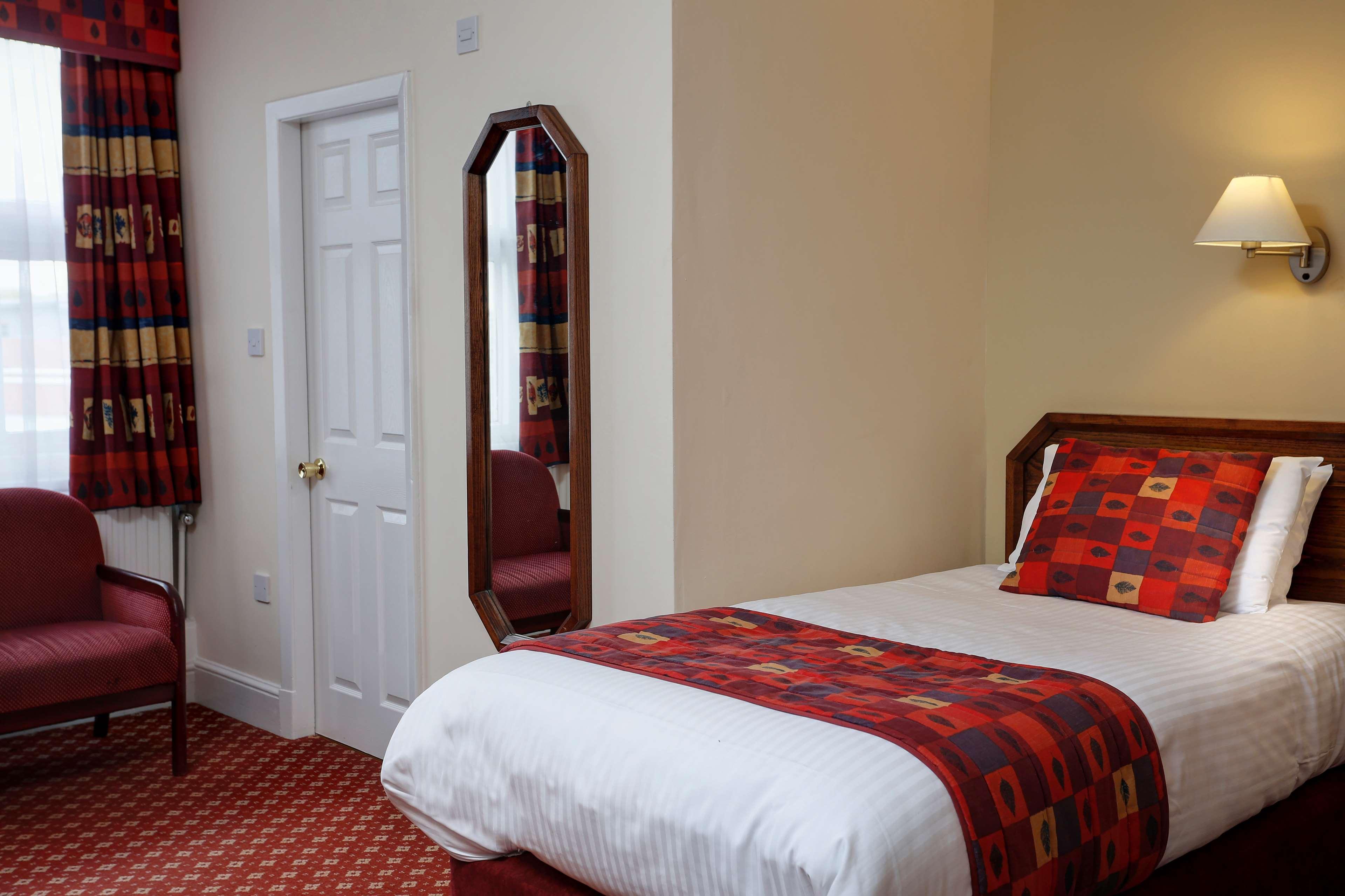 Crewe Arms Hotel Buitenkant foto