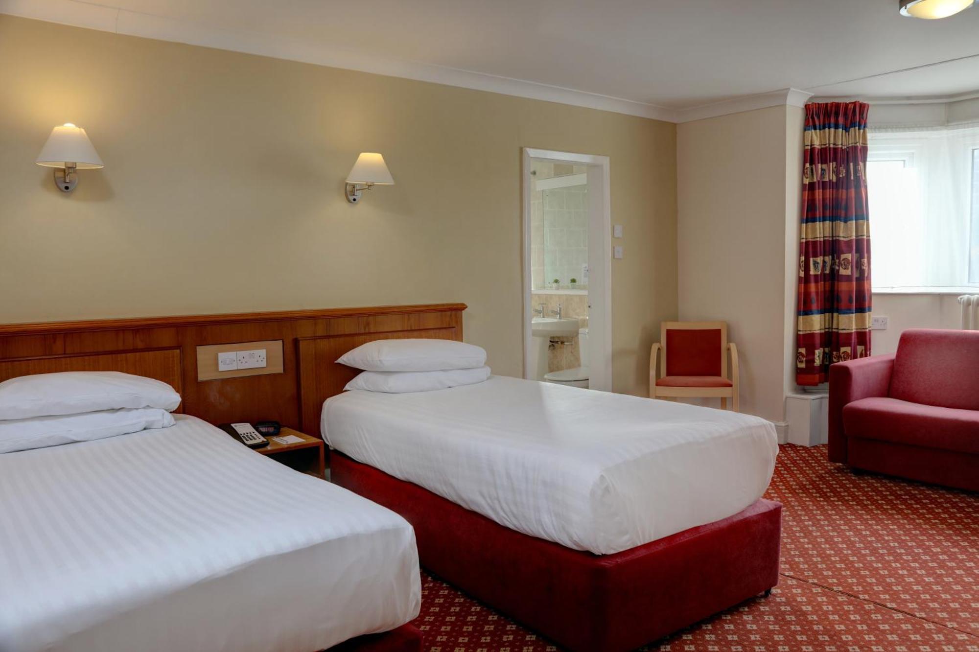 Crewe Arms Hotel Buitenkant foto